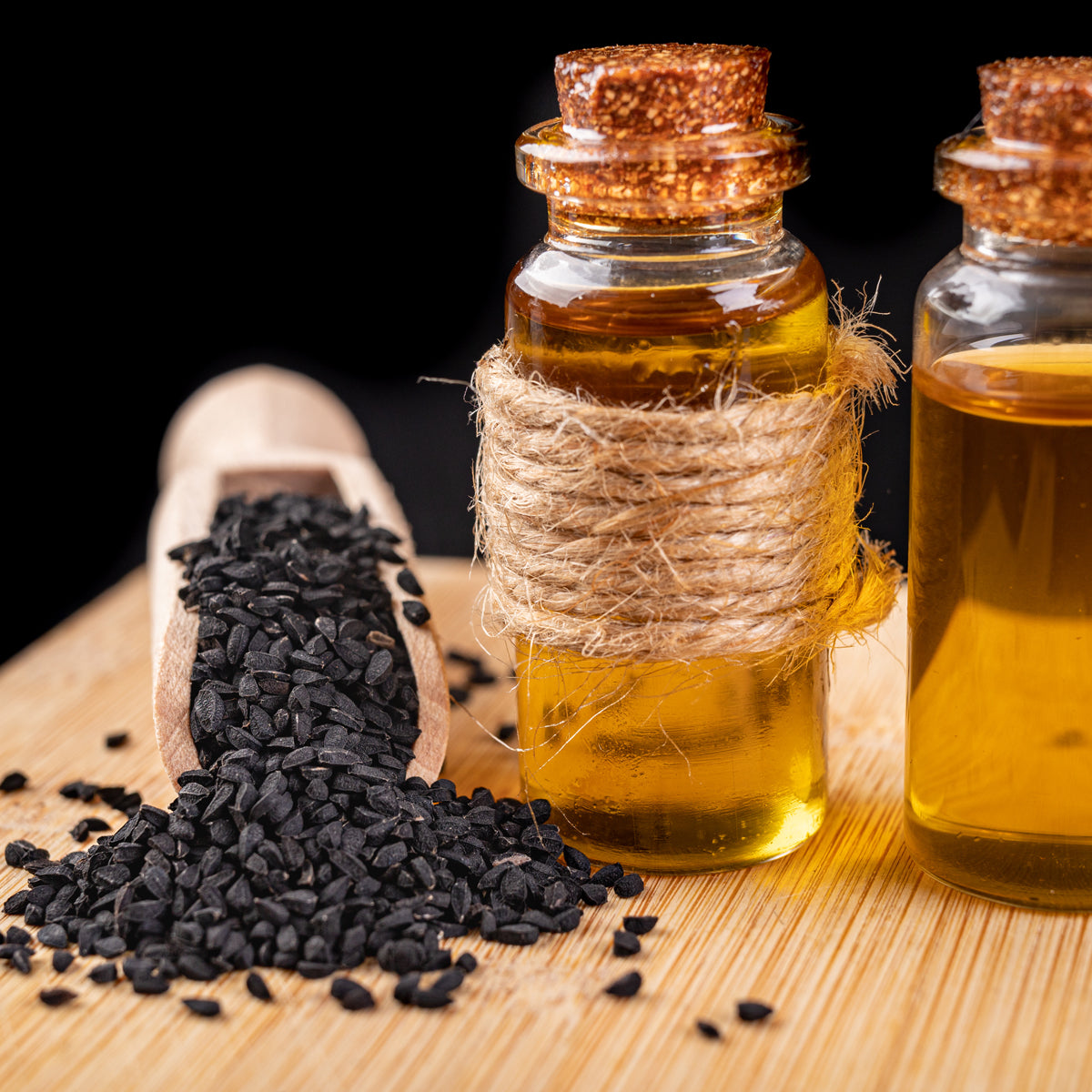 Mannavita olej z czarnuszki tłoczony na zimno • 100 ml