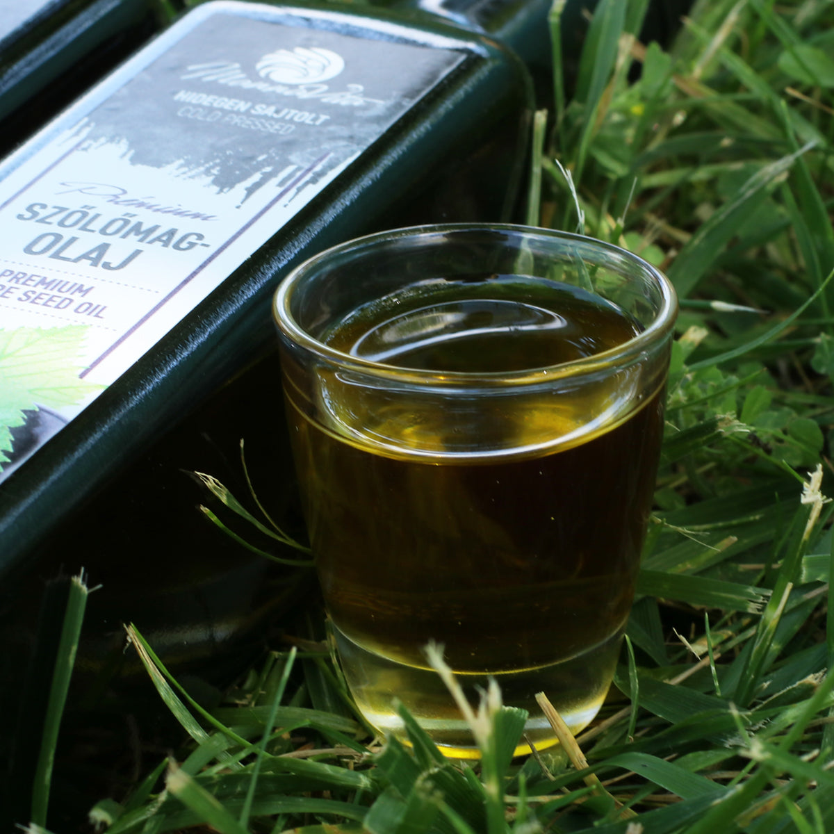 Mannavita węgierski olej z pestek winogron tłoczony na zimno • 250 ml