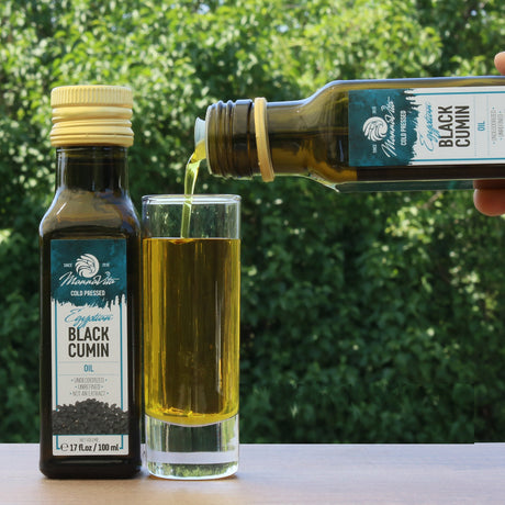 Mannavita olej z czarnuszki tłoczony na zimno • 100 ml